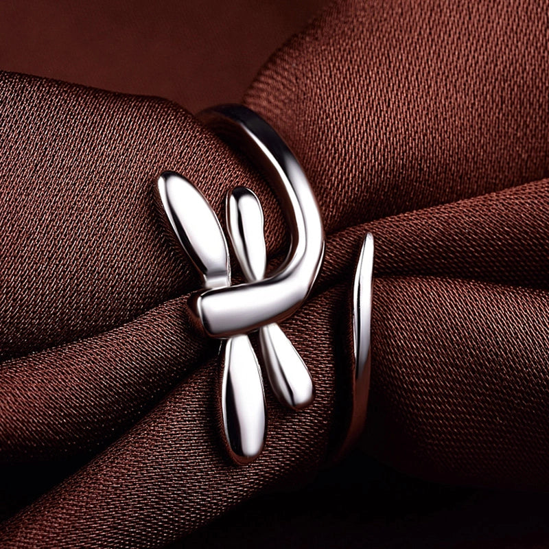 𝐇𝐨𝐰 𝐓𝐨 𝐏𝐫𝐞𝐬𝐞𝐧𝐭 𝐀 𝐏𝐫𝐨𝐦𝐢𝐬𝐞 𝐑𝐢𝐧𝐠 𝐓𝐨 𝐘𝐨𝐮𝐫 𝐆𝐢𝐫𝐥𝐟𝐫𝐢𝐞𝐧𝐝?