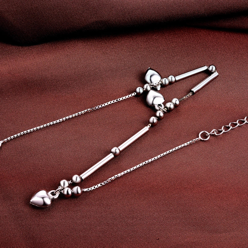 𝐈𝐬 𝐈𝐭 𝐆𝐨𝐨𝐝 𝐓𝐨 𝐖𝐞𝐚𝐫 𝐒𝐢𝐥𝐯𝐞𝐫 𝐀𝐧𝐤𝐥𝐞𝐭𝐬 𝐀𝐬 𝐀 𝐅𝐞𝐦𝐚𝐥𝐞?