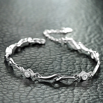 𝐇𝐨𝐰 𝐌𝐮𝐜𝐡 𝐈𝐬 𝐀 𝐒𝐢𝐥𝐯𝐞𝐫 𝐁𝐫𝐚𝐜𝐞𝐥𝐞𝐭 𝐖𝐨𝐫𝐭𝐡?