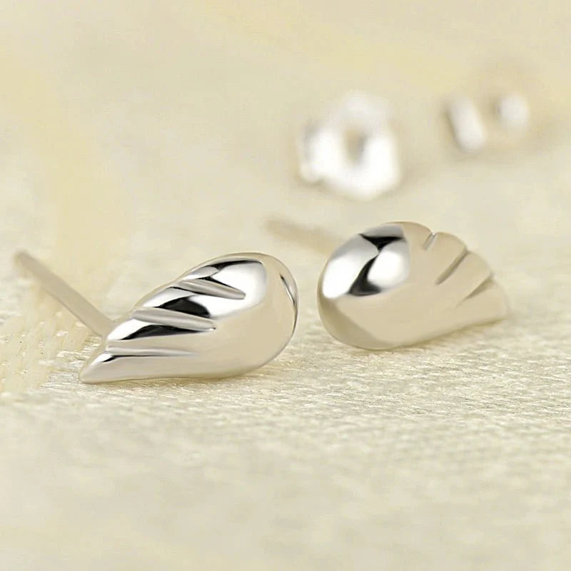 𝐀𝐧𝐠𝐞𝐥 𝐖𝐢𝐧𝐠 𝐄𝐚𝐫𝐫𝐢𝐧𝐠𝐬 𝐒𝐭𝐮𝐝𝐬 - 𝕮𝖍𝖎𝖈𝖚𝖙𝖊