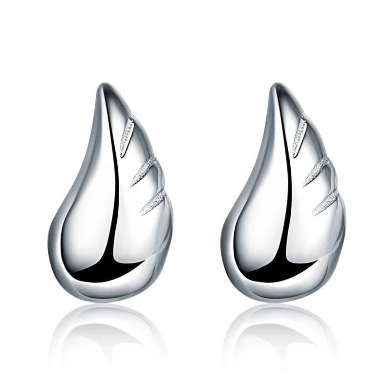 𝐀𝐧𝐠𝐞𝐥 𝐖𝐢𝐧𝐠 𝐄𝐚𝐫𝐫𝐢𝐧𝐠𝐬 𝐒𝐭𝐮𝐝𝐬 - 𝕮𝖍𝖎𝖈𝖚𝖙𝖊