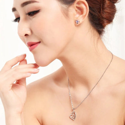 𝐖𝐡𝐚𝐭 𝐈𝐬 𝐀 𝐆𝐨𝐨𝐝 𝐏𝐫𝐞𝐬𝐞𝐧𝐭 𝐅𝐨𝐫 𝐀 𝐆𝐢𝐫𝐥𝐟𝐫𝐢𝐞𝐧𝐝? - 𝕮𝖍𝖎𝖈𝖚𝖙𝖊