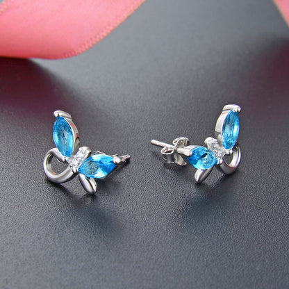 Silver shiny stud earrings