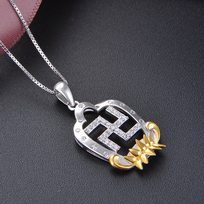 Classy chinese lucky necklaces