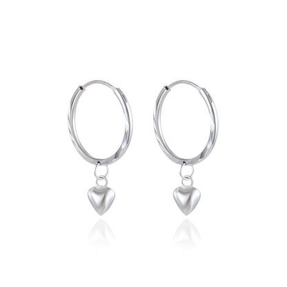 Chic hoop earrings