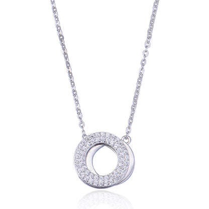 Is a necklace a good gift for girlfriend