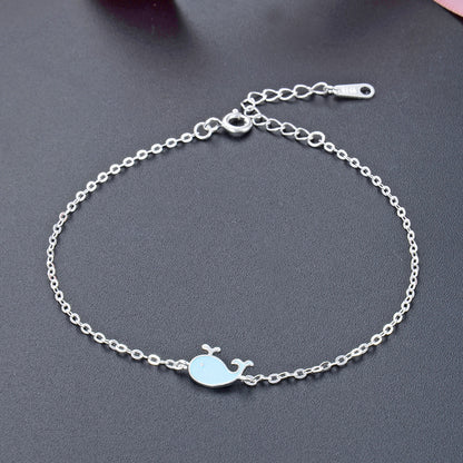 Stylish silver chain bracelet