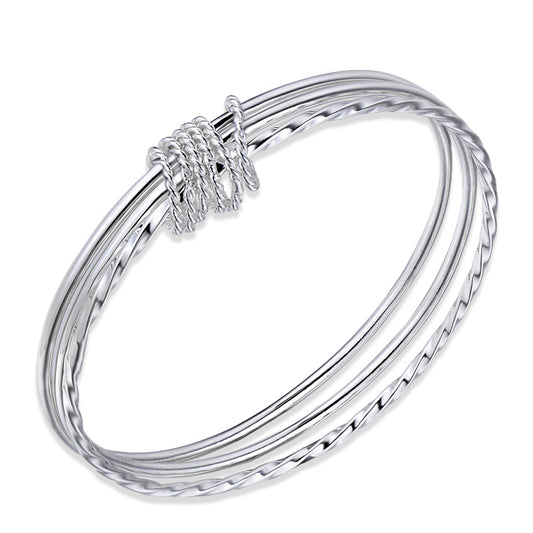Fashionable silver bracelet