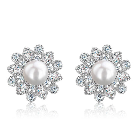 Fancy pearl earrings