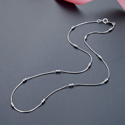 How to style a silver chain