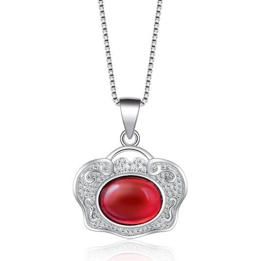 High end pendant necklace