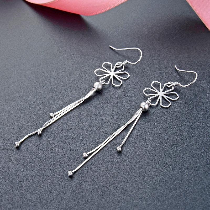 Ear thread earrings items