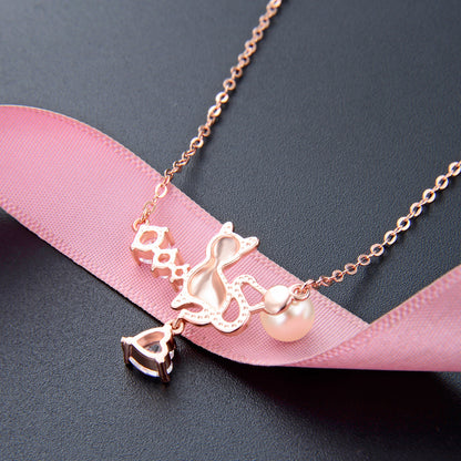 Stunning rose gold necklace womens
