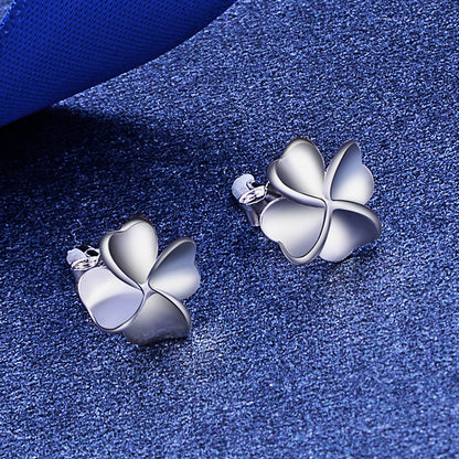 Four leaf clover stud earrings