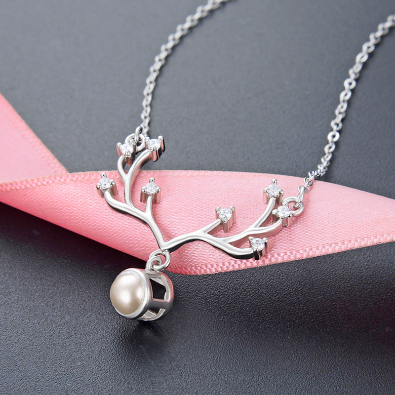 Delicate freshwater pearl necklace