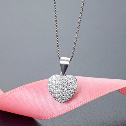 Gift for your girlfriend under 10 romantic gift ideas