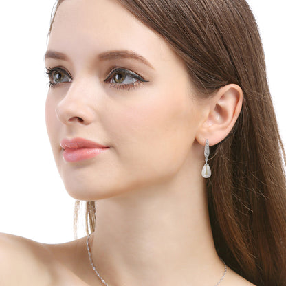 How much do small pearl earrings cost
