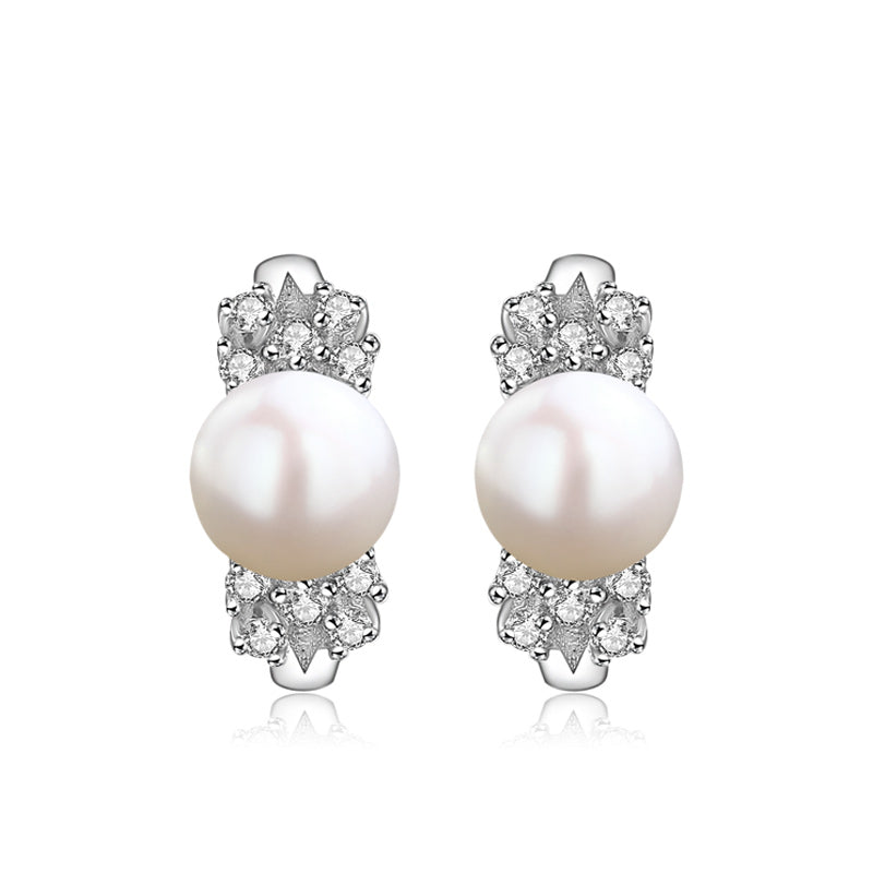 Simple silver pearl earrings