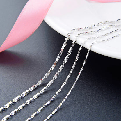 Modern silver chains