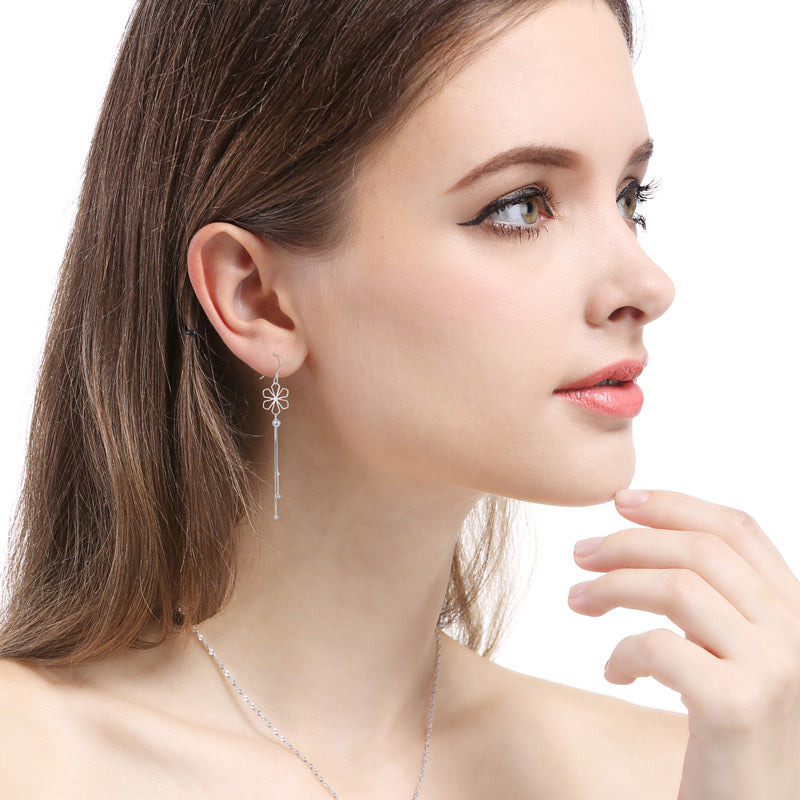 Ear thread earrings items