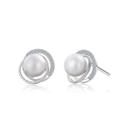 Delicate pearl cluster stud earrings