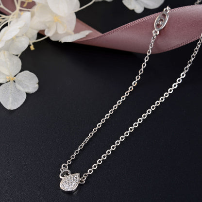 Simple silver necklace with diamond