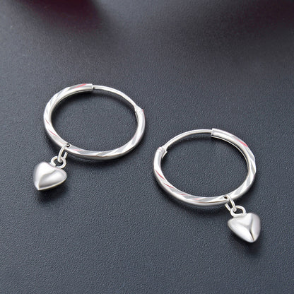 Chic hoop earrings