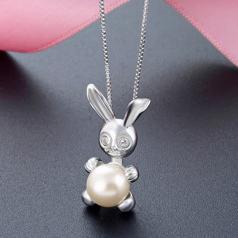 How much does a cultured pearl necklace cost