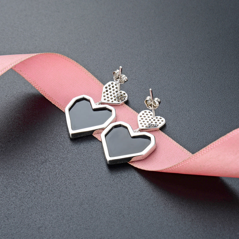 Cute romantic gifts for girlfriend