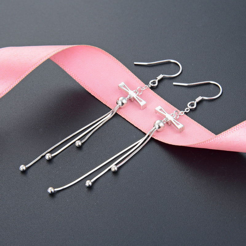 Simple hook earrings