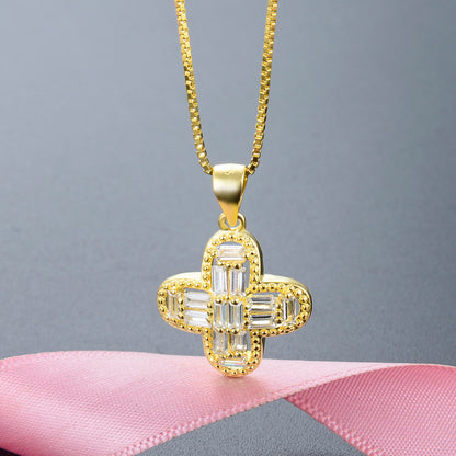 Gold necklace to buy for girlfriend