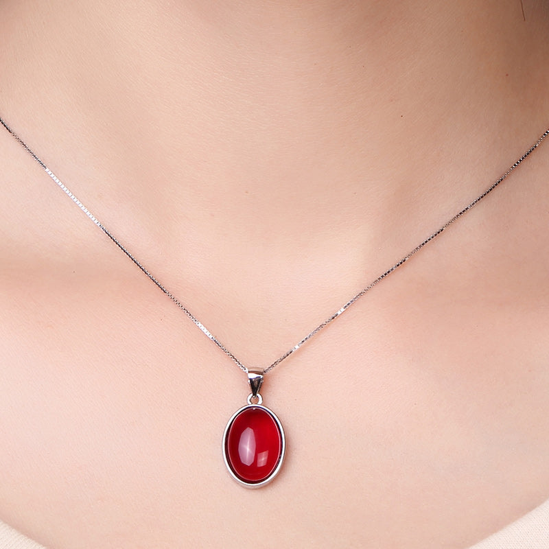 Exquisite jewelry necklace