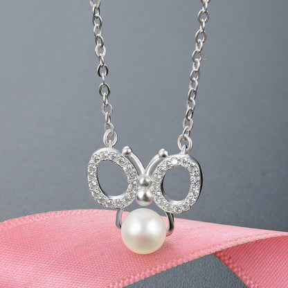 Dainty pearl necklace choker