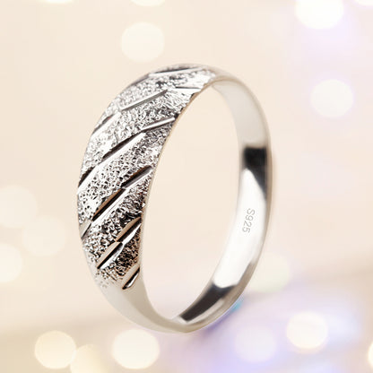 Glittering wedding rings