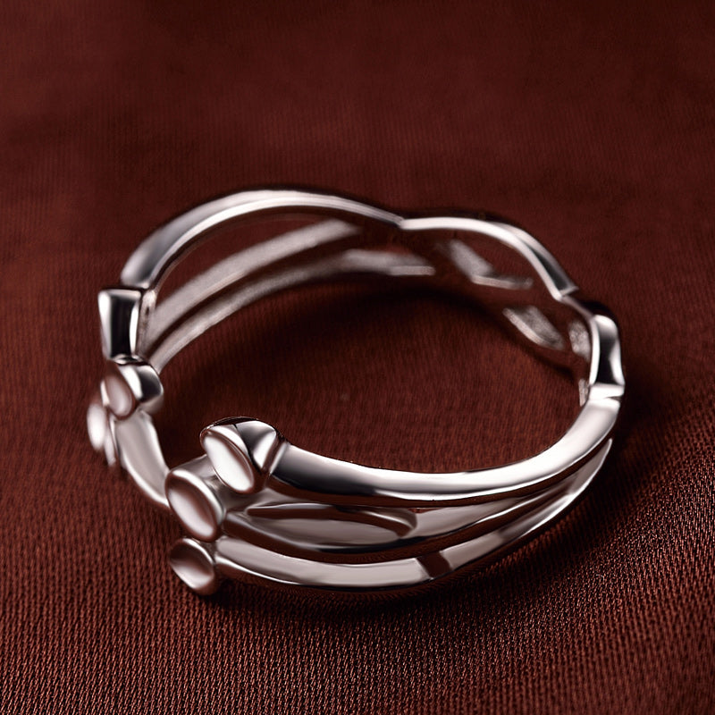 Unique silver ring design