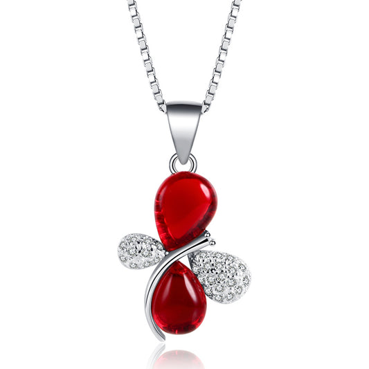 Fine jewelry necklace trends