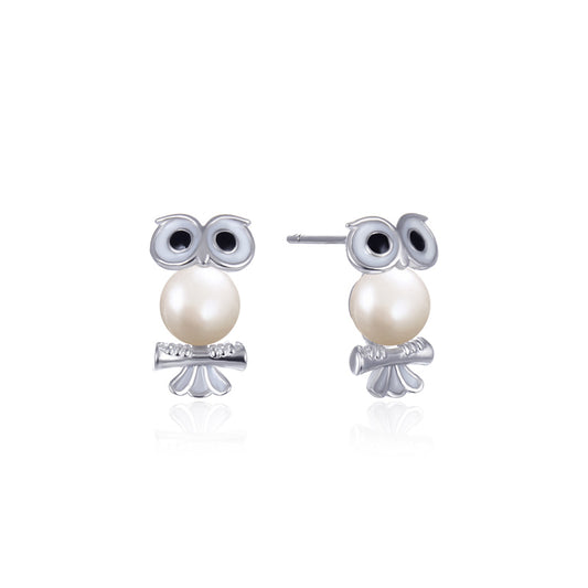 How much are pearl earrings worth